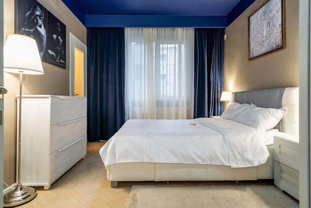Modern - Central Apartment บูคาเรสต์ ภายนอก รูปภาพ